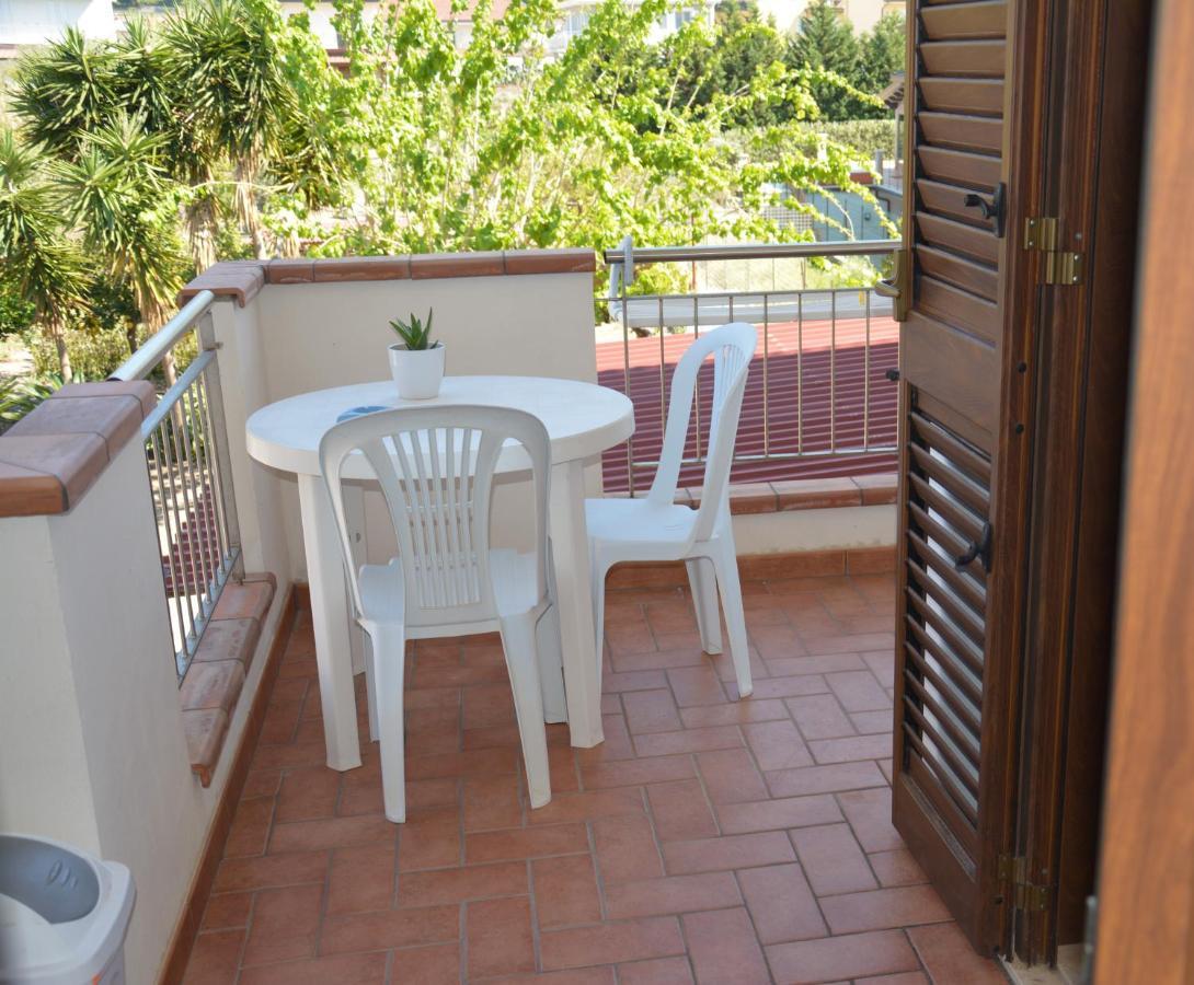 Bed and Breakfast A Due Passi Dal Mare à Capo dʼOrlando Extérieur photo
