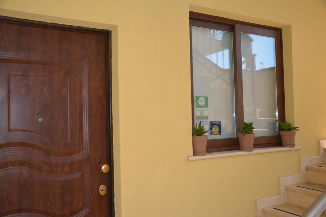 Bed and Breakfast A Due Passi Dal Mare à Capo dʼOrlando Extérieur photo